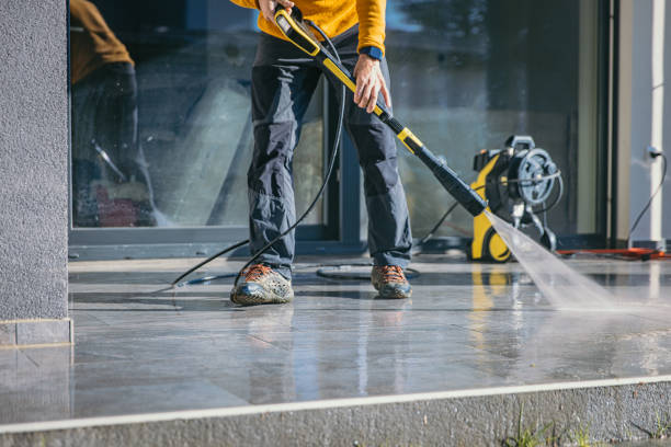 Best Playground Equipment Cleaning  in Lake Belvedere Estates, FL